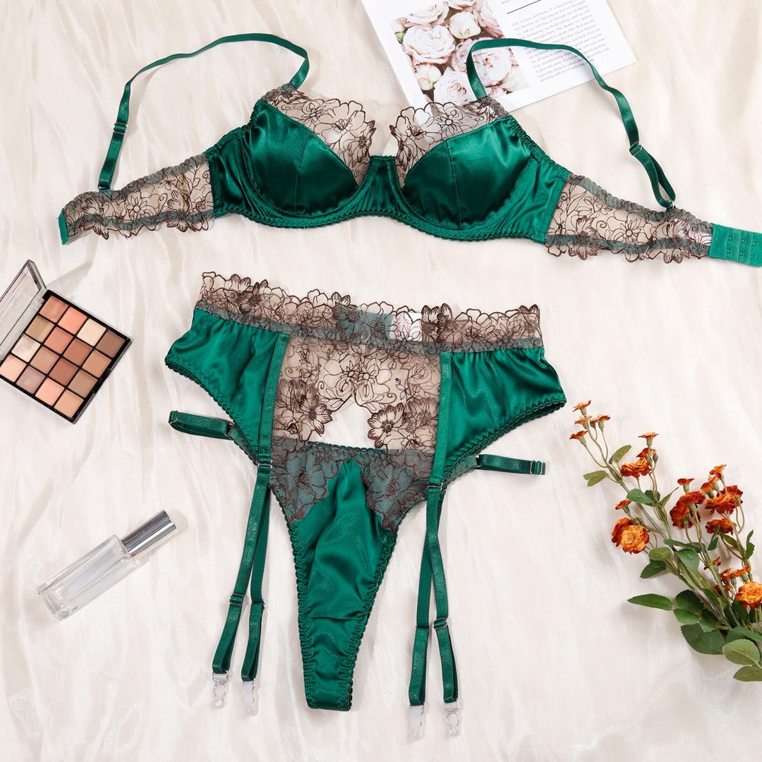 Emerald Envy Satin & Lace Garter 3 Piece Set Bella Bella Boutique Emerald Envy Satin & Lace Garter 3 Piece Set Bella Bella Boutique