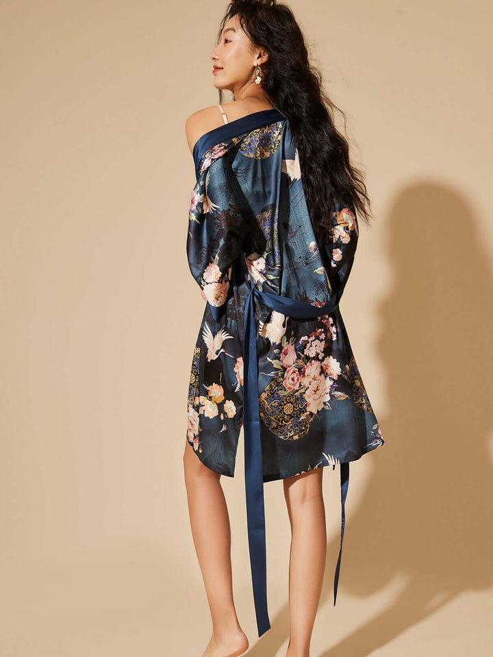 Short Kimono Robe Crane in luxurious floral design, showcasing elegant comfort and style.